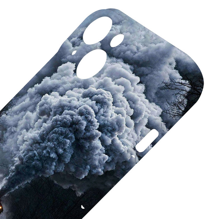 کاور گاردقاب مدل پسرانه مناسب برای گوشی موبایل اپل iPhone15