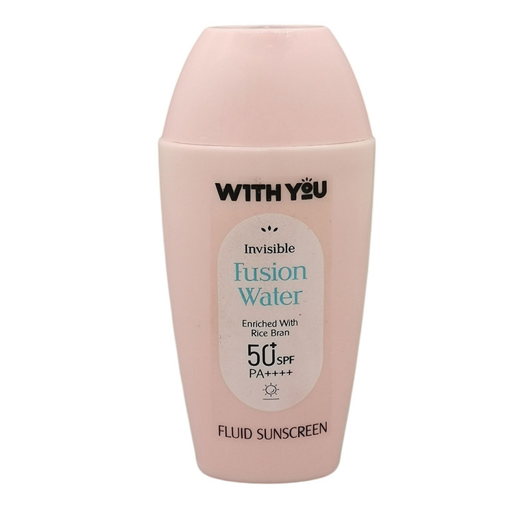 فلوئید ضد آفتاب بدون رنگ ویت یو spf50 مدل فیوژن محافظ UVA،UVB مناسب برای انواع پوست حجم 60 میلی لیتر