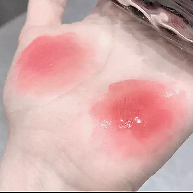 رژ لب مایع گه گه بیر مدل لیپ گلاس کد 03