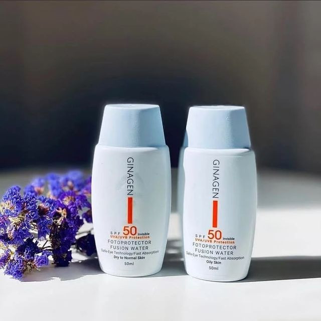 کرم ضدآفتاب بیرنگ ژیناژن مدل SPF50، مناسب پوستهای چرب، حجم 50 میلیلیتر