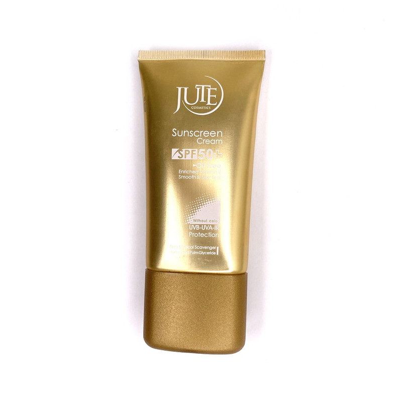 کرم ضد آفتاب بیرنگ ژوت، SPF 50، مدل smooth silky feel، مناسب پوستهای چرب حجم 40 میلیلیتر، محافظتکننده در برابر اشعههای UVA و UVB، دارای فرمولاسیون فاقد چربی، با ماندگاری بالا
