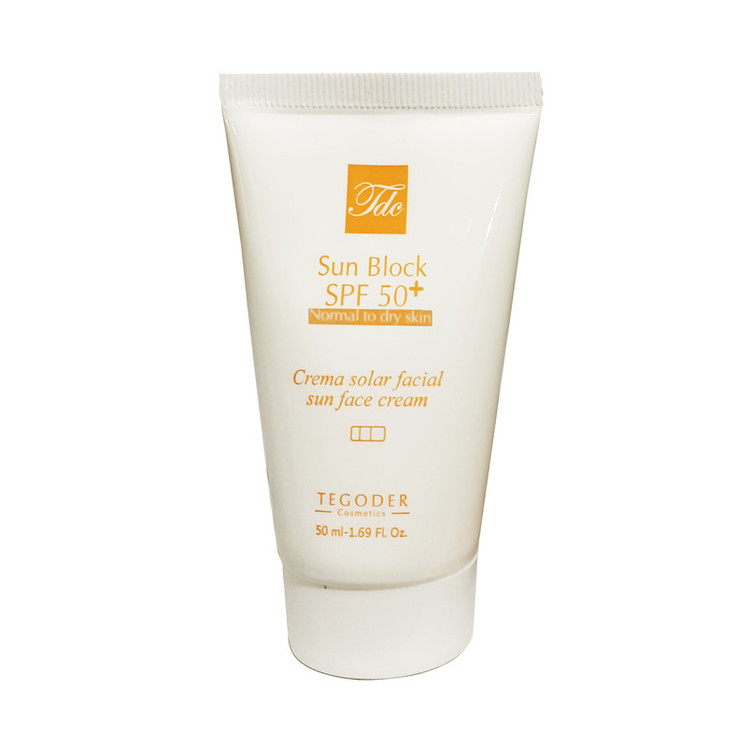 کرم ضد آفتاب بدون رنگ تگودر SPF 50 مدل su0 مناسب پوست خشک و حساس حجم 50 میلیلیتر