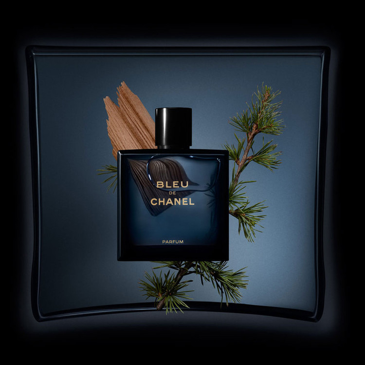 پرفیوم مردانه شانل مدل Bleu حجم 100 میلی لیتر