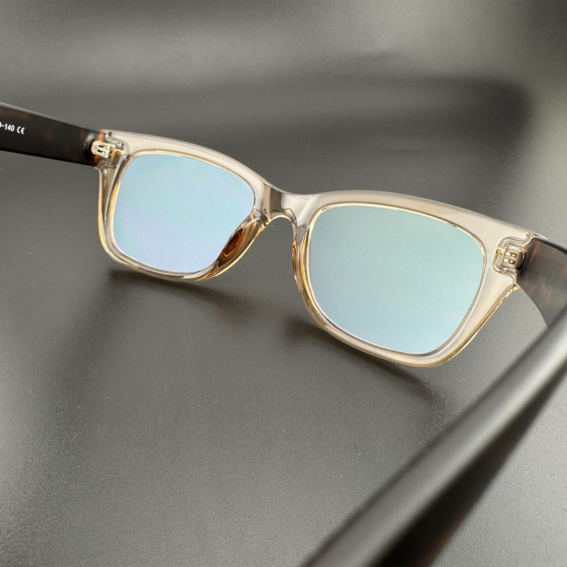 فریم عینک طبی ویفرر (Wayfarer) مدل TR3393C261-P81 مناسب برای صورت بیضی