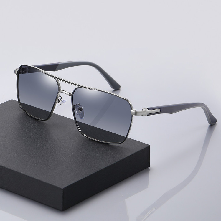 عینک آفتابی مردانه مدل 6307C98-P87 Polarized Albert Vogue
