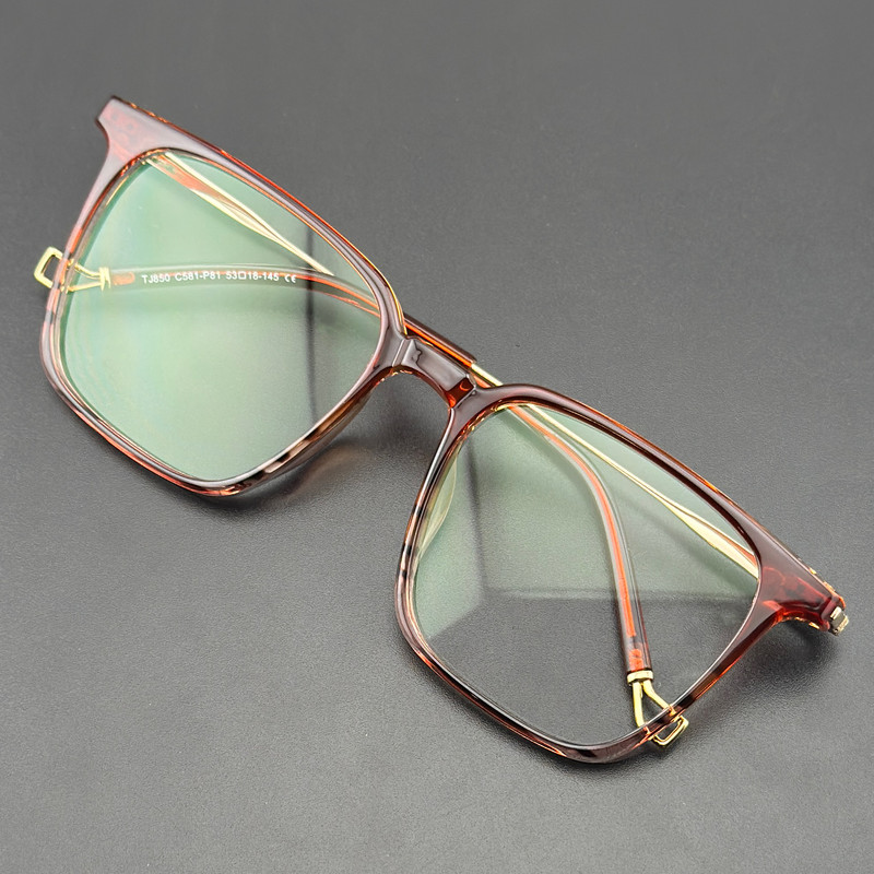 فریم عینک طبی ویفرر (Wayfarer) مدل TJ850C581-P81 مناسب برای انواع صورت