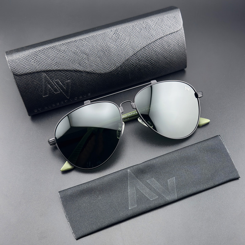 عینک آفتابی خلبانی (Aviator) مردانه آلبرت وگ مدل JS8528-C04-P144 Polarized Flex