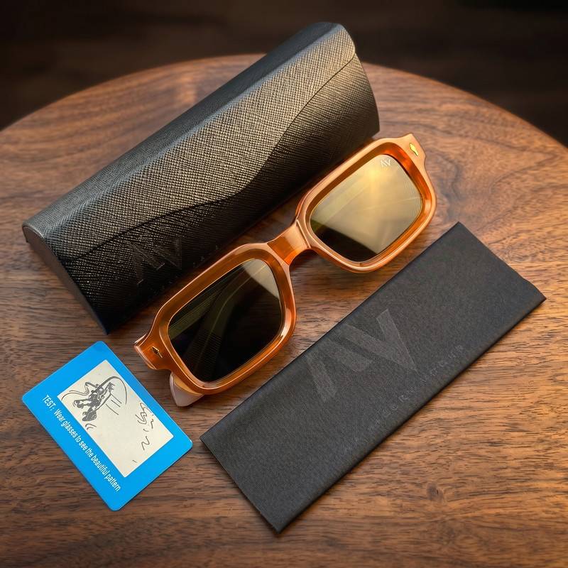 عینک آفتابی فریم خاص آلبرت وگ مدل SZ-8302 Tangerine