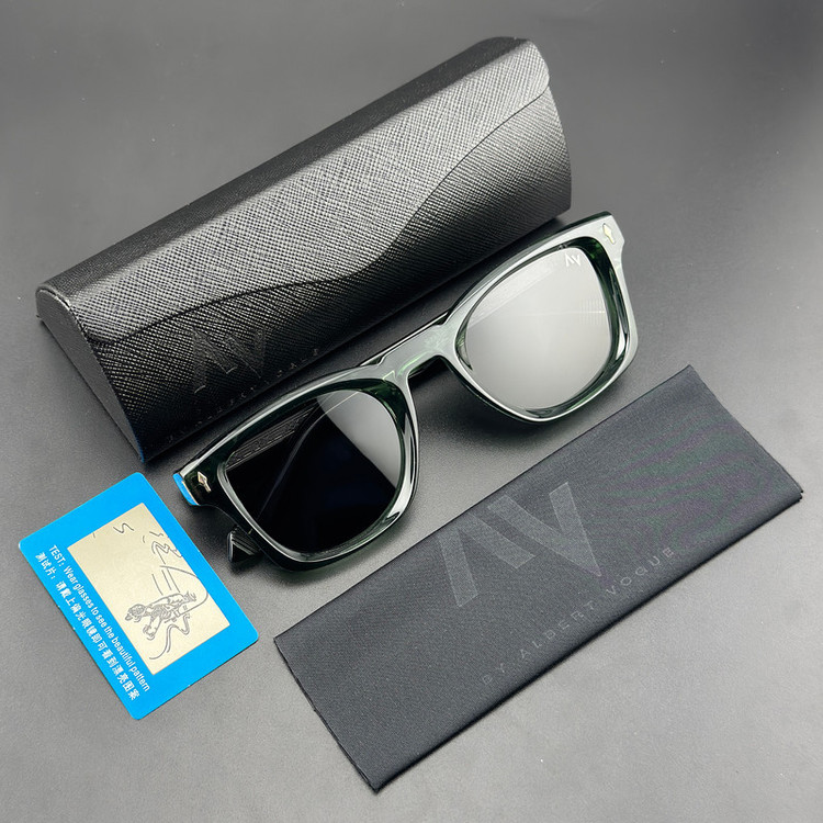 عینک آفتابی ویفرر (Wayfarer) آلبرت وگ مدل SZ8305 Hunter Obsidian