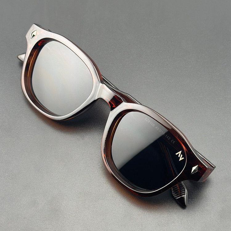 عینک آفتابی چندضلعی آلبرت وگ مدل SZ-8108 Maroon