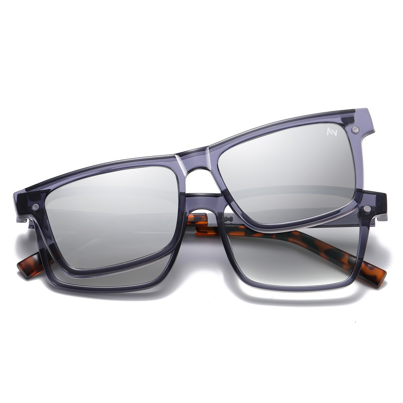 فریم عینک طبی ویفرر (Wayfarer) آلبرت وگ مدل CG7703C541-P194 مناسب برای انواع صورت به همراه کاور آفتابی