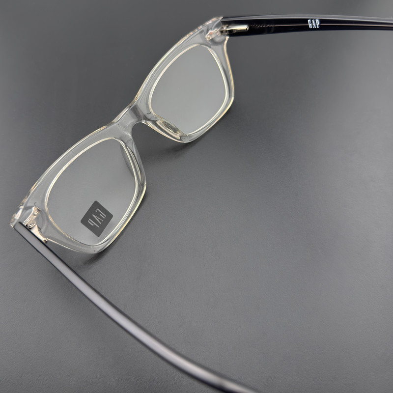 فریم عینک طبی ویفرر (Wayfarer) گپ مدل 8002C3 Transparent Pearl River مناسب برای صورت بیضی، گرد