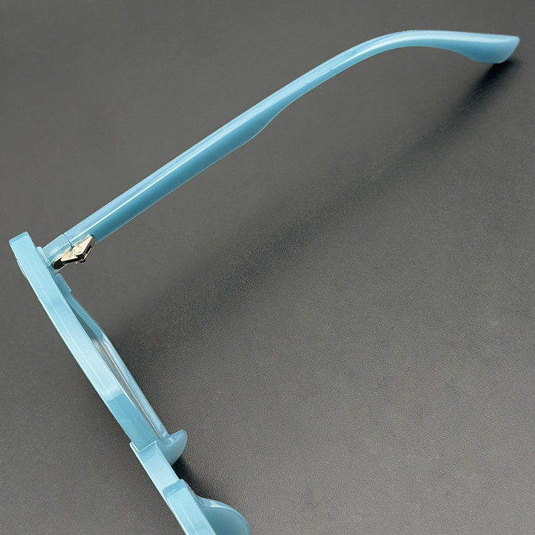 عینک آفتابی پروانه ای زنانه مدل TR7553C747-P292
