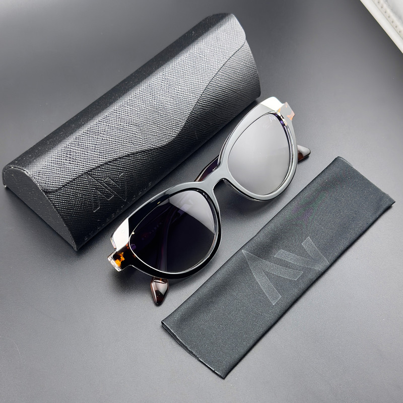 عینک آفتابی بیضی زنانه آلبرت وگ مدل S26110C1 Acetate Avantgarde Visionary