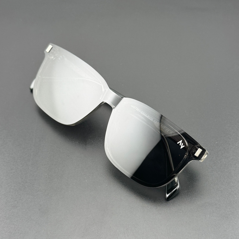فریم عینک طبی ویفرر (Wayfarer) آلبرت وگ مدل CG-7201-C644-P109 مناسب برای انواع صورت به همراه کاور آفتابی