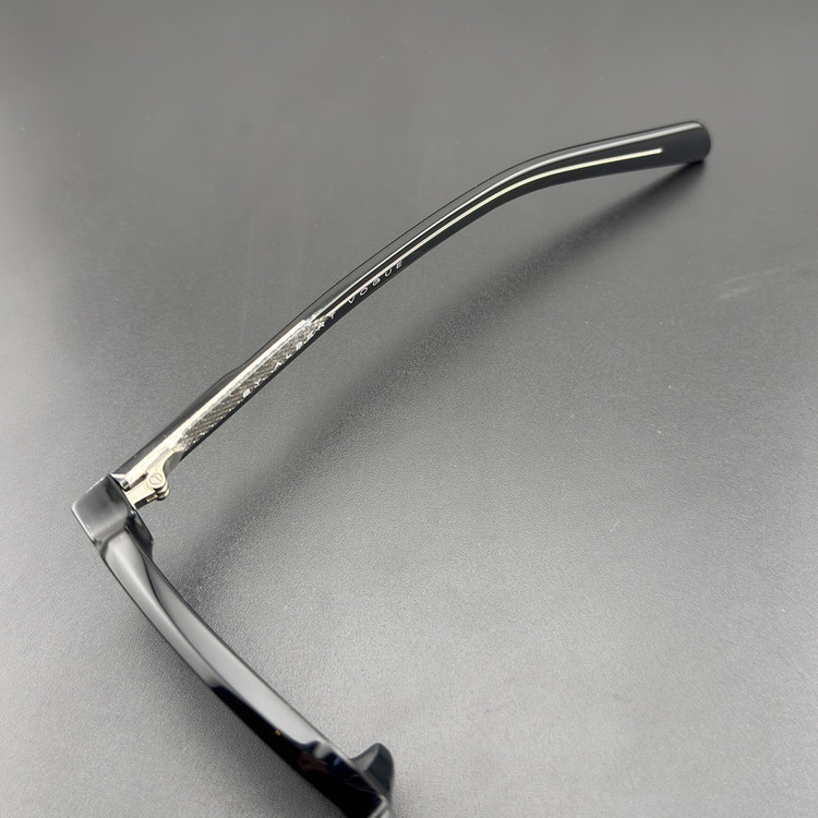 عینک آفتابی مستطیلی آلبرت وگ مدل S32130C1 Acetate Avantgarde Visionary