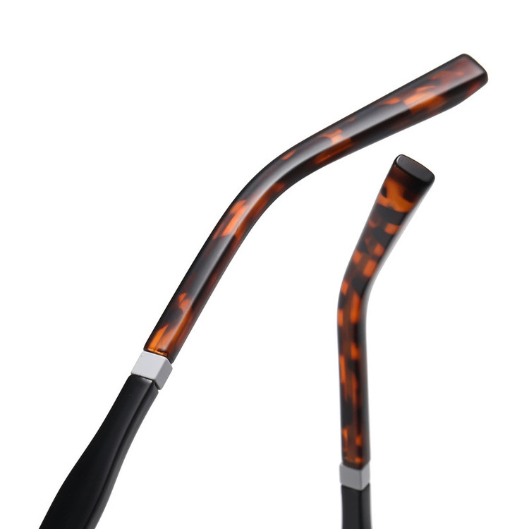 فریم عینک طبی مستطیلی آلبرت وگ مدل CG7703C01P97 Polarized Double Switch مناسب برای انواع صورت به همراه کاور آفتابی
