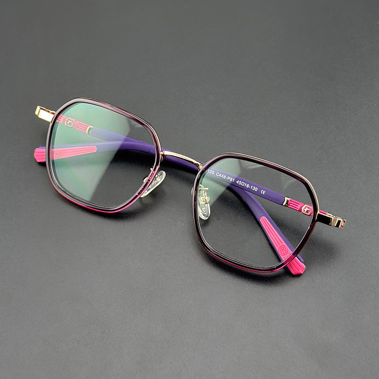 فریم عینک دخترانه و پسرانه مدل TR5125C448-P81