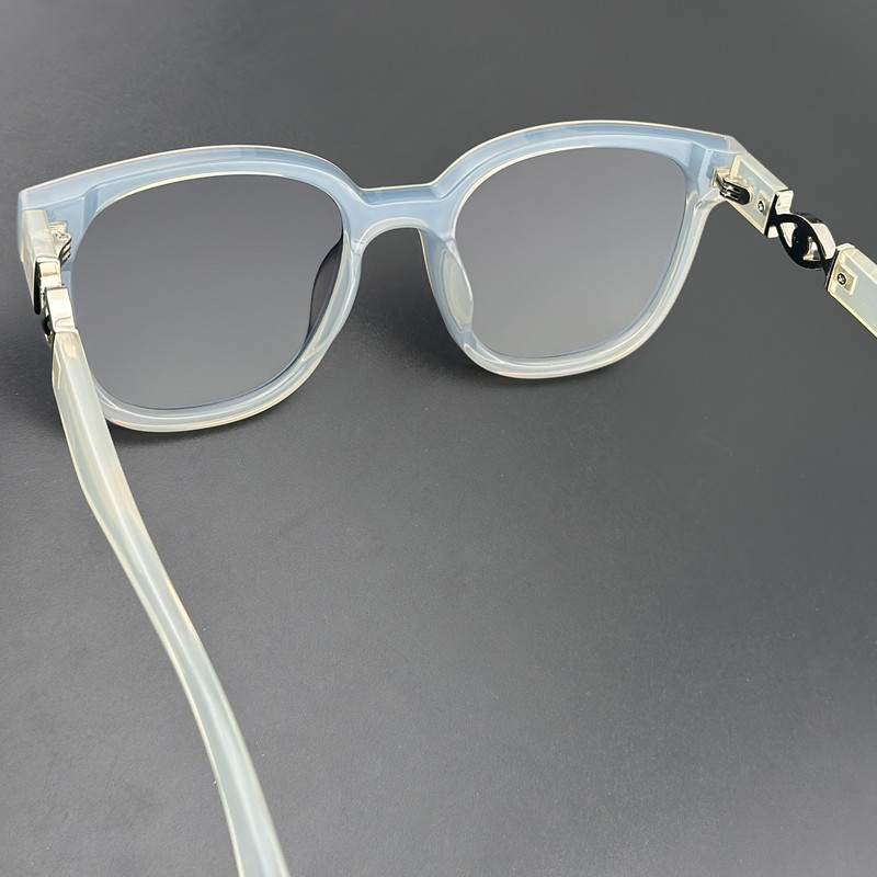 عینک آفتابی مربعی مدل TR7563C128-P87
