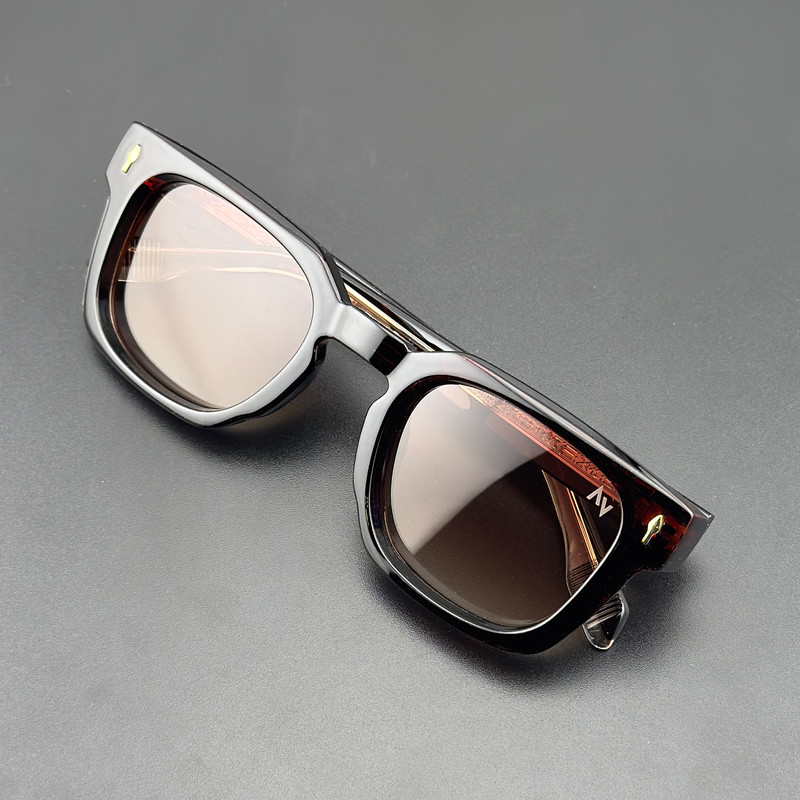 عینک آفتابی ویفرر آلبرت وگ مدل SZ8303 Hickory Tawny
