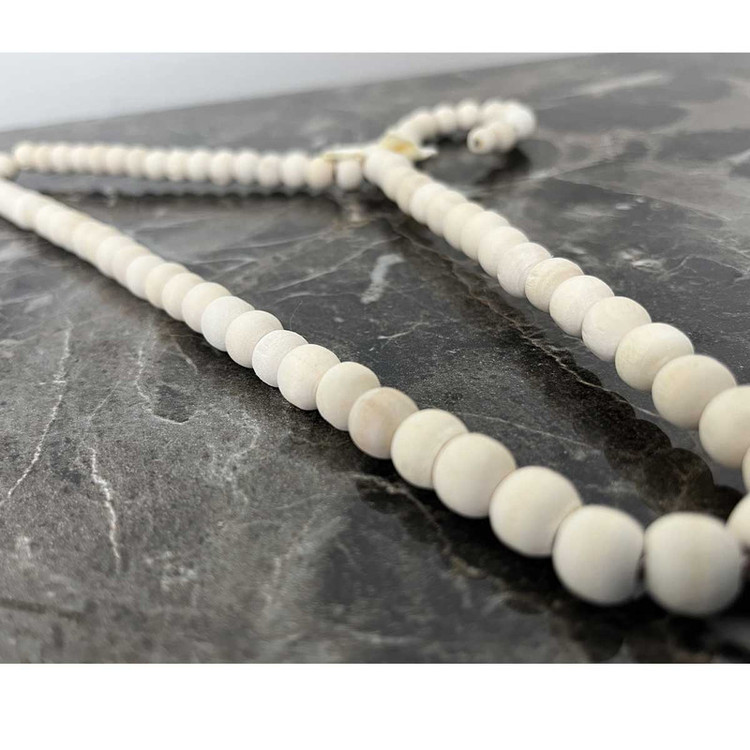 چوب لباسی نوزاد مدل چوبی مرواریدی بسته سه عددی