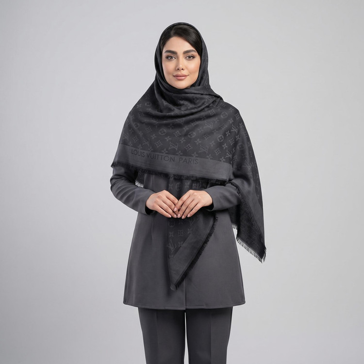 روسری زنانه مدل نخی قواره بزرگ رسمی اداری چهار فصل طرح لویی ویتون کد 1