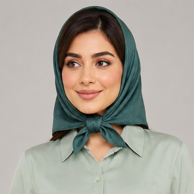 روسری ابر و بادی زنانه مدل مینی اسکارف ساتن پتینه ساده کد 1 با طول و عرض 70x70 سانتی‌متر