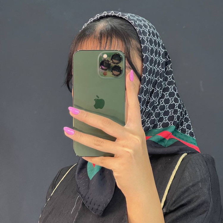 روسری نخ زنانه مدل نخی قواره کوچک با طول و عرض 70x70 سانتیمتر