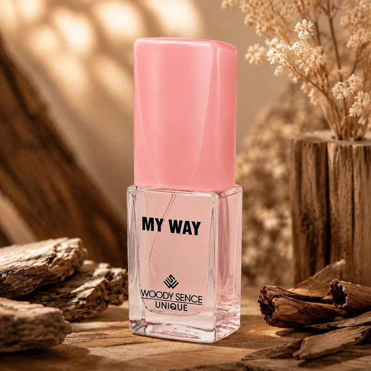 عطر جیبی زنانه وودی سنس مدل My Way با رایحه شیرین و گلی حجم 15 میلیلیتر