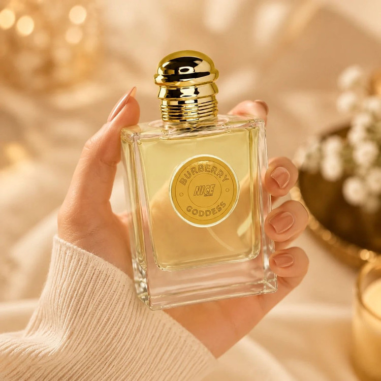 ادوپرفیوم زنانه نایس پاپت مدل Burberry Goddess با رایحه شیرین حجم 100 میلیلیتر