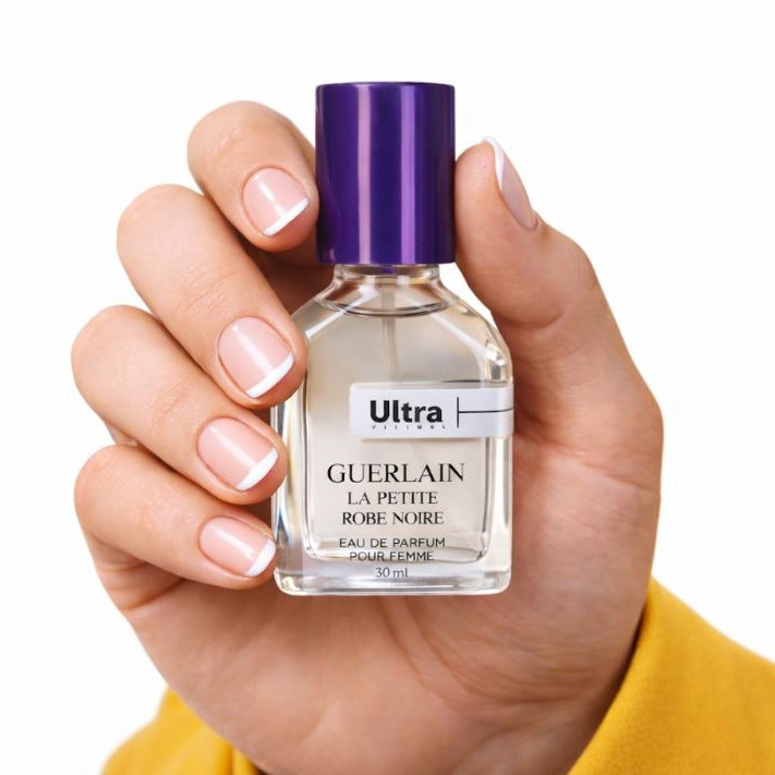 عطر جیبی زنانه اولترا ویرچوآل مدل Guerlain La Petite Robe Noir با رایحه گرم حجم 30 میلیلیتر