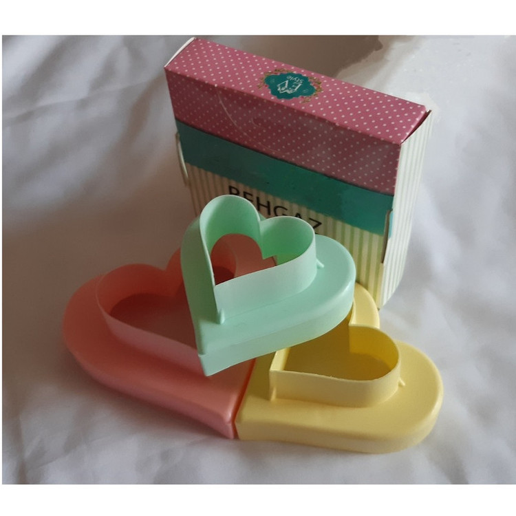 کاتر شیرینی بهگز مدل Heart مجموعه 3 عددی
