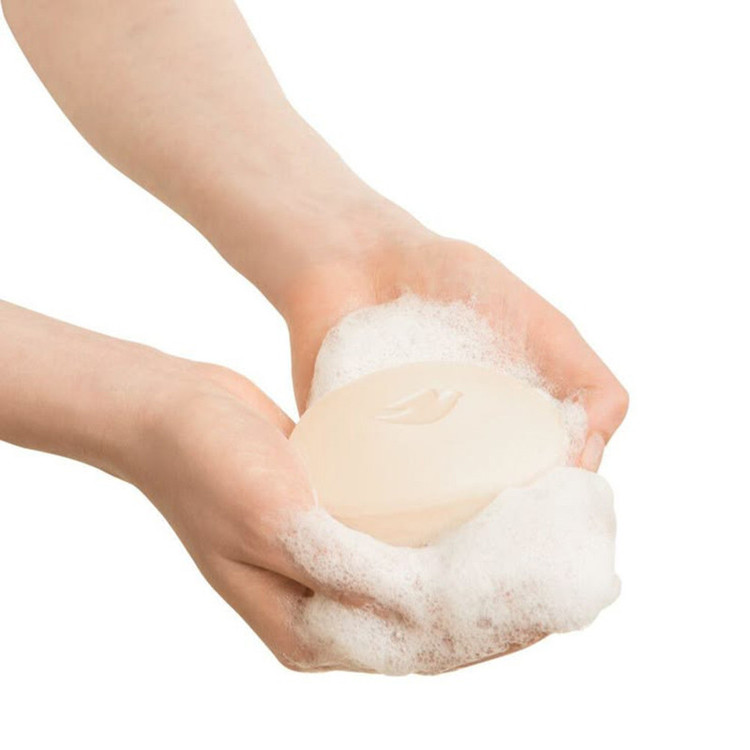 صابون شستشو مرطوبکننده صورت و بدن داو مدل delicious care مناسب برای انواع پوست وزن 135 گرم