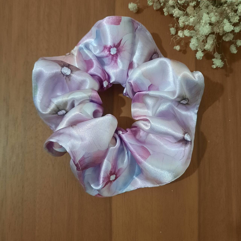 رو بالشی مدل ساتن ابریشم طرح گل آبرنگی سایز 50*70 سانتی متر به همراه چشم بند و کش مو