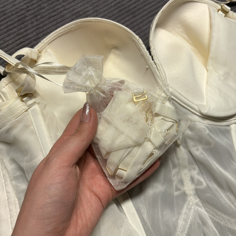 تاپ زنانه تریومف مدل 30050267
