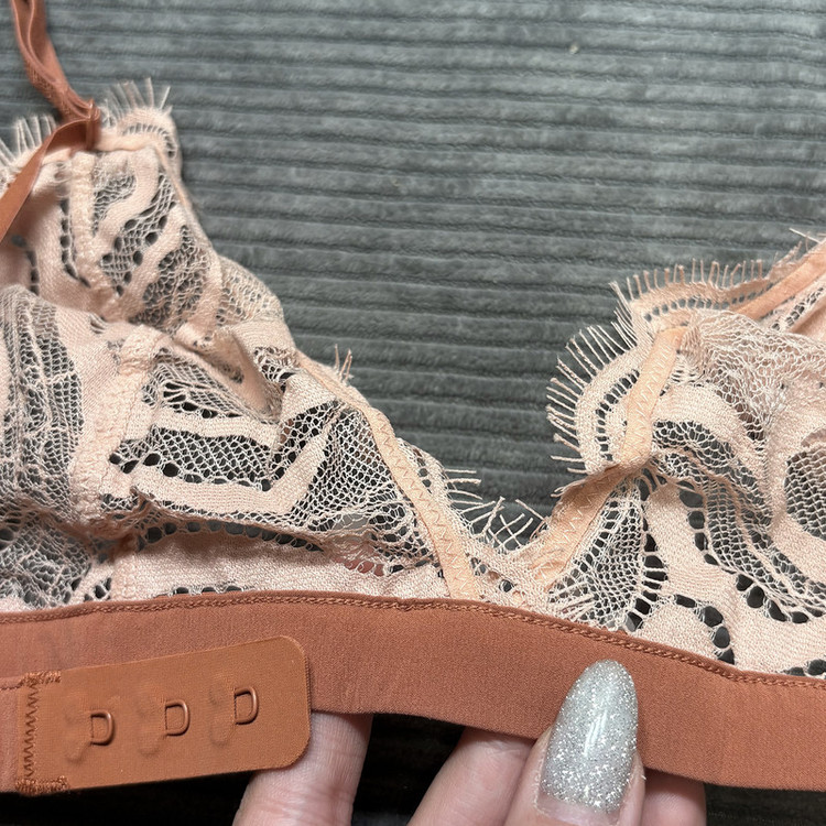سوتین بدون پد زنانه مدل 224913