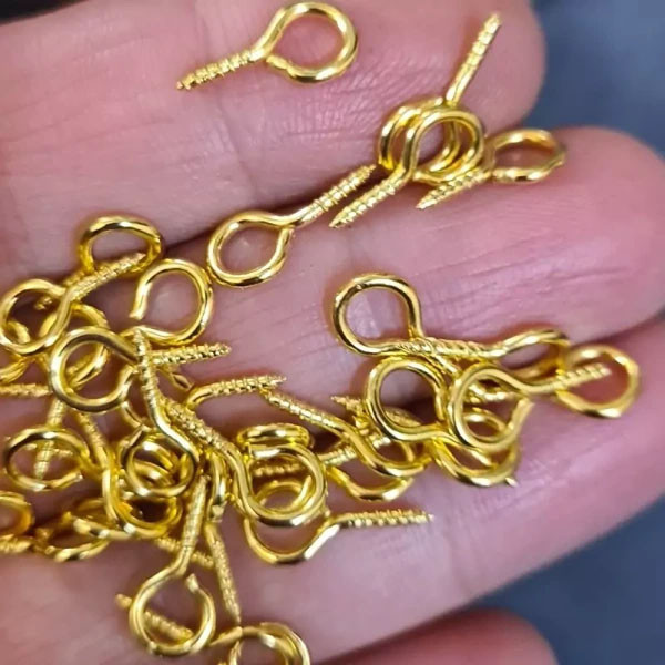 حلقه اتصال پیچ دار مدل چشمی کد HCH01 بسته 110 عددی