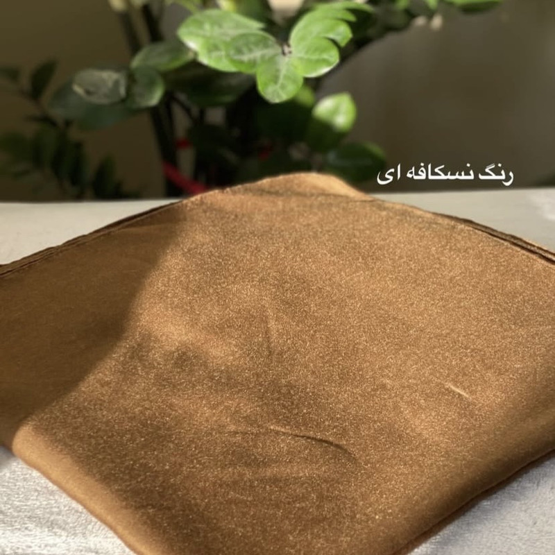 روسری زنانه مدل نخی چهارفصل قواره متوسط دور دوخت