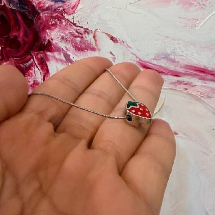 گردنبند زنانه مدل توت فرنگی