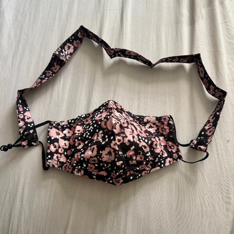 ماسک پارچهای دو لایه آی ام مدل گردنی بسته دو عددی