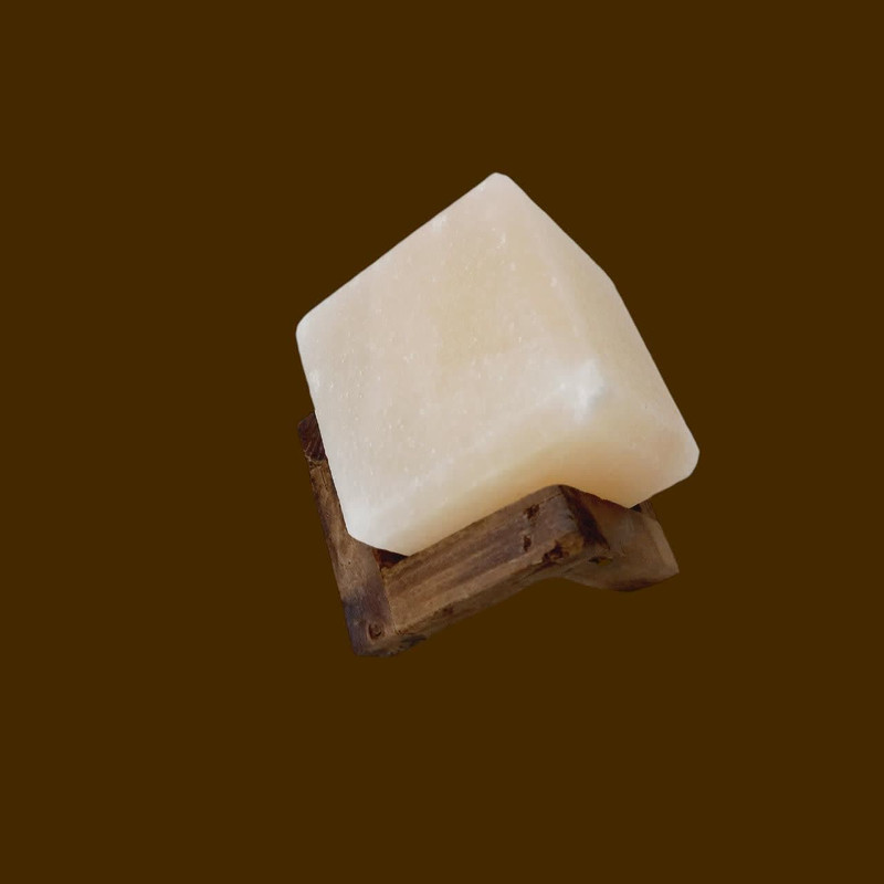 دکوری سنگ نمک مدل cubic06