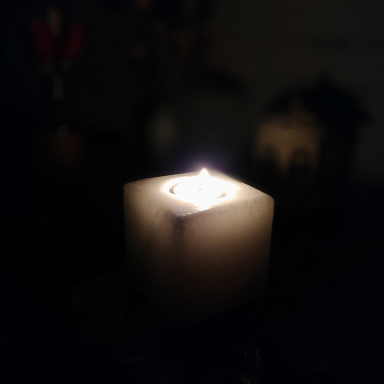جاشمعی مدل سنگ نمک طرح مکعب کد 407