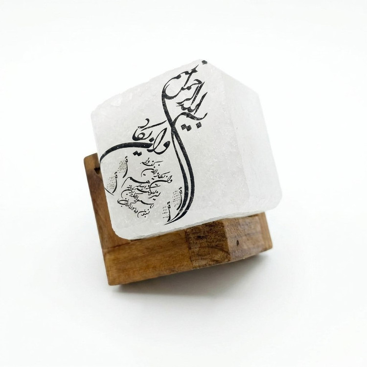 سنگ نمک دکوری مدل مکعب و پایه کد ۶۰